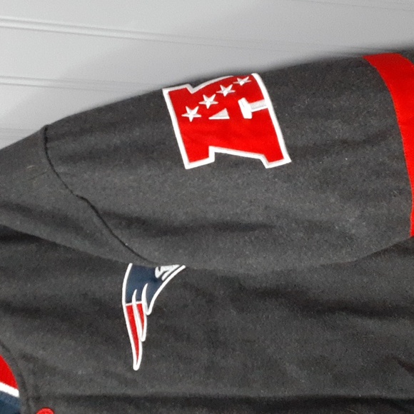 New England Patriots Varsity Reversible Wool Jacket - Picture 7 of 13